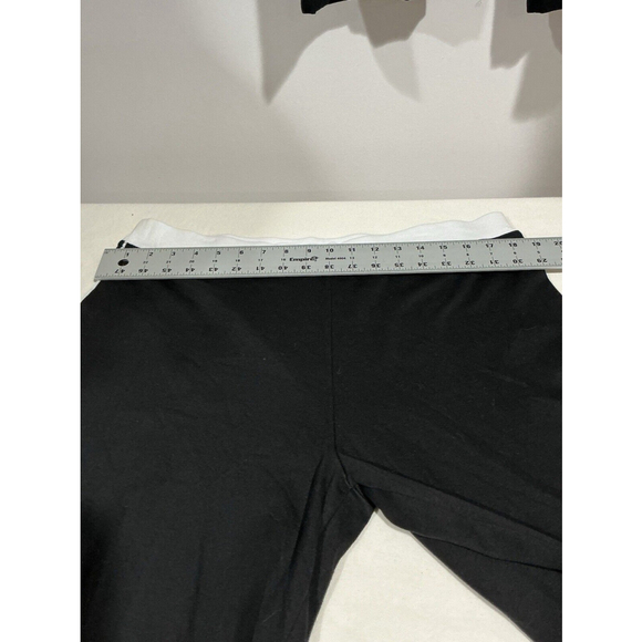 Woman’s G. W. Sport Black With White Band Capri Active Pants 2XL - Picture 4 of 7